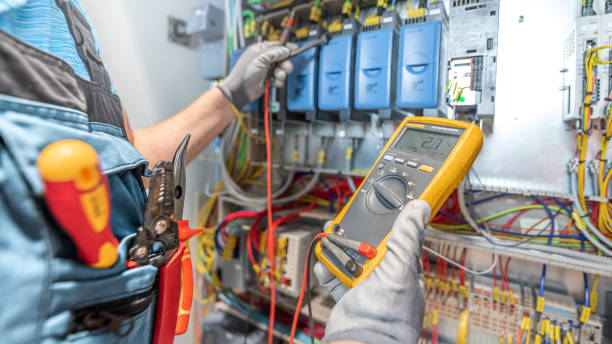 Best Local Electrician Companies  in Vergennes, VT